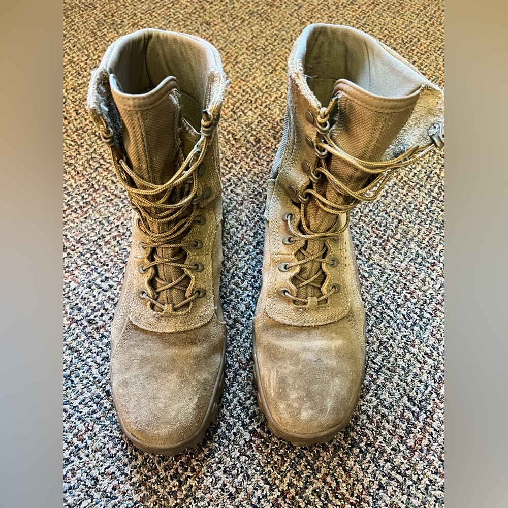 Rocky SV2 Steel Toe Military boots, size 10, coyote brown